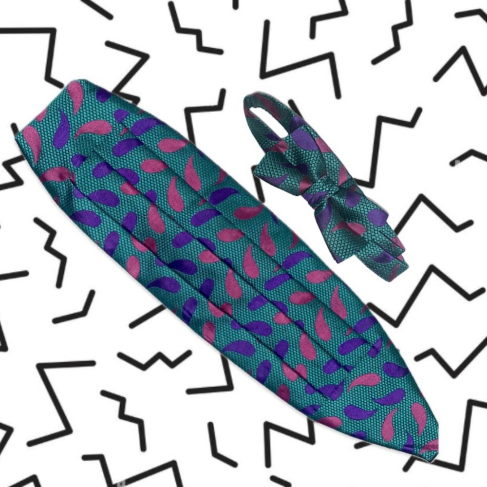 After Six 80s bow tie cumber bun set